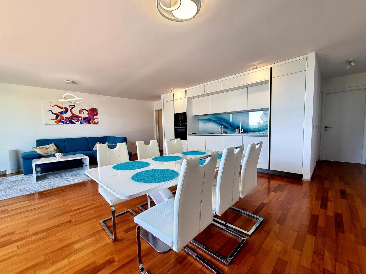Vip Apartment Порторож Екстер'єр фото