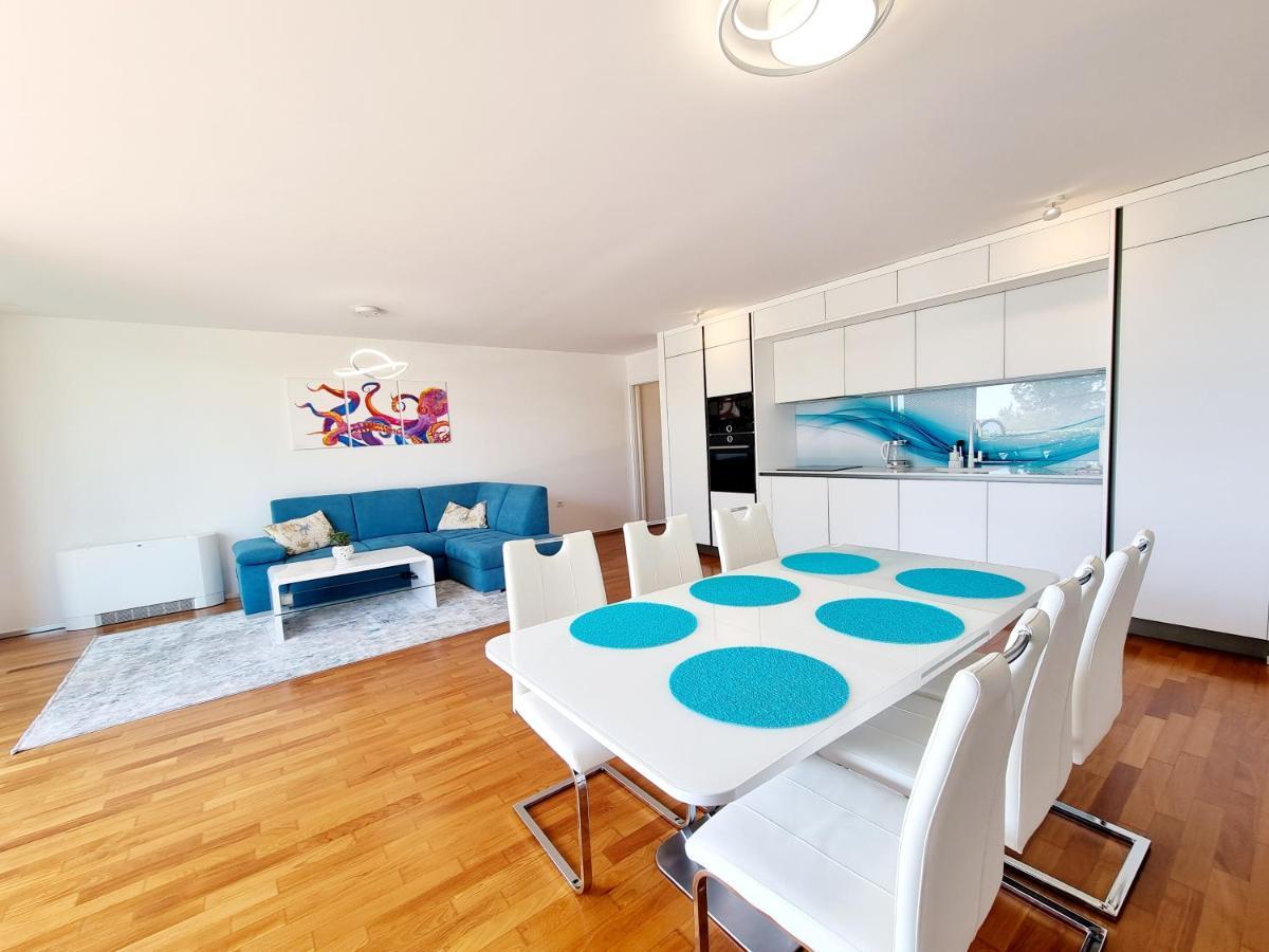Vip Apartment Порторож Екстер'єр фото