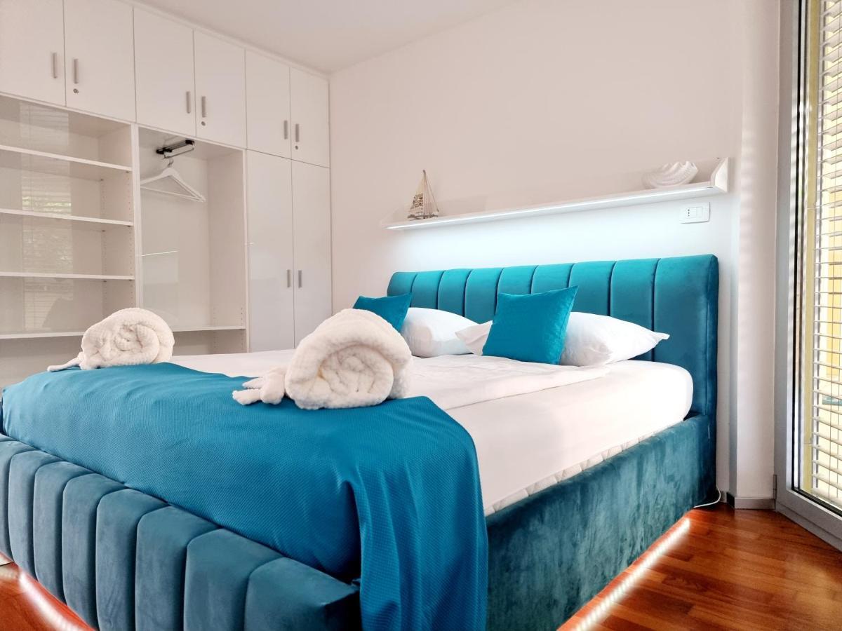 Vip Apartment Порторож Екстер'єр фото